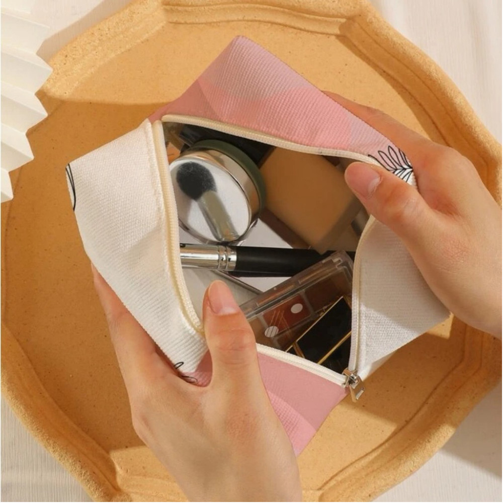 ⚠️Clearance🫧Makeup Bag Leaf Pattern Cute - Picture 2 of 4